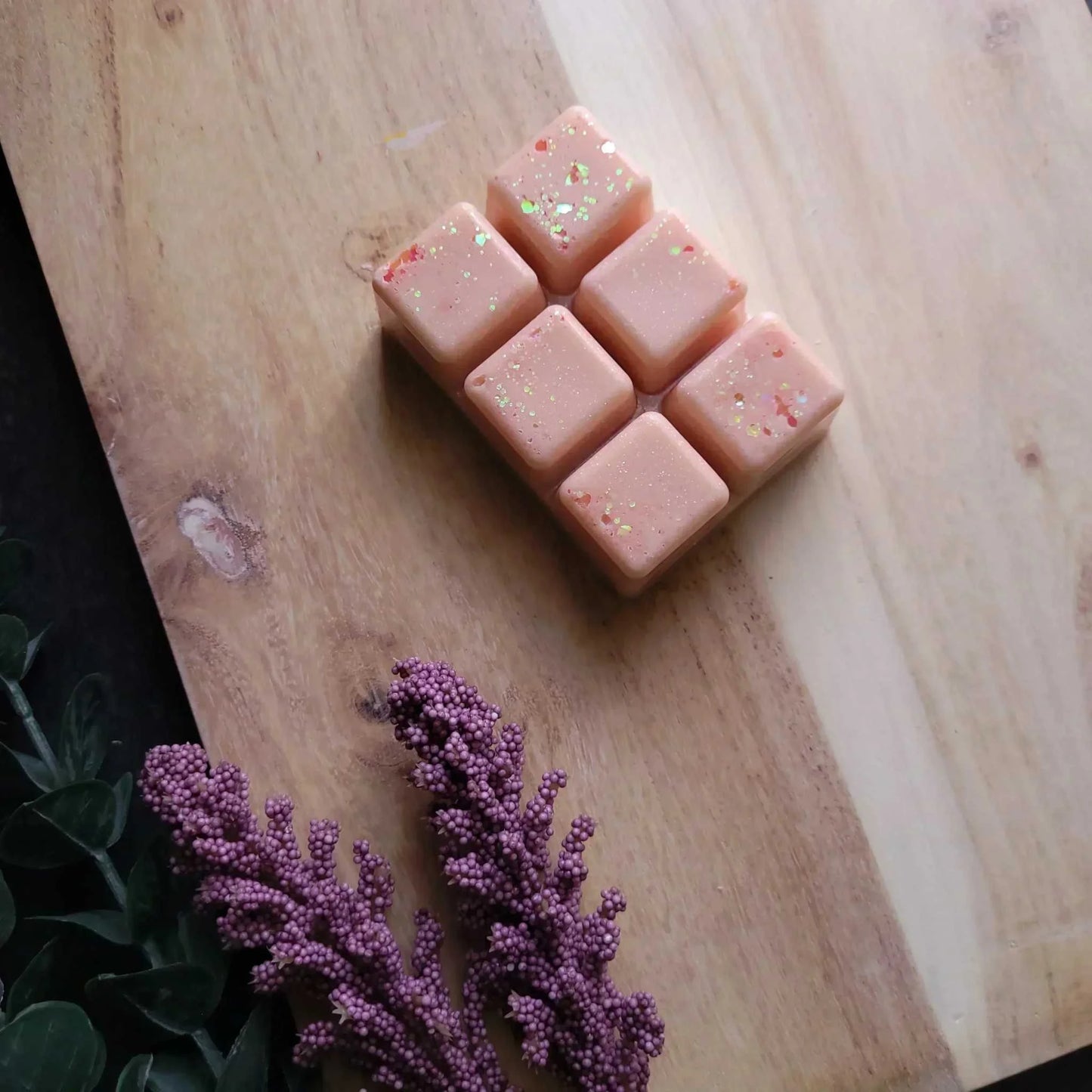 Vegan-friendly soy wax melt pack with 60+ hours burn time, reduced to clear.